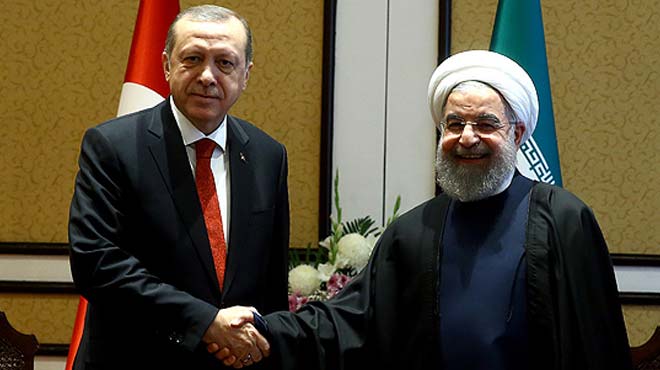Cumhurbaşkanı Erdoğan Hasan Ruhani ile baş başa görüştü