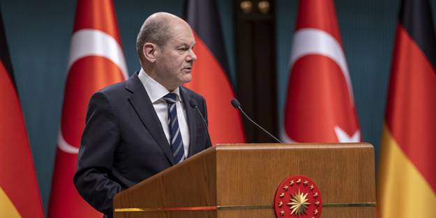 Almanya Başbakanı'ndan Türkiye teşekkürü