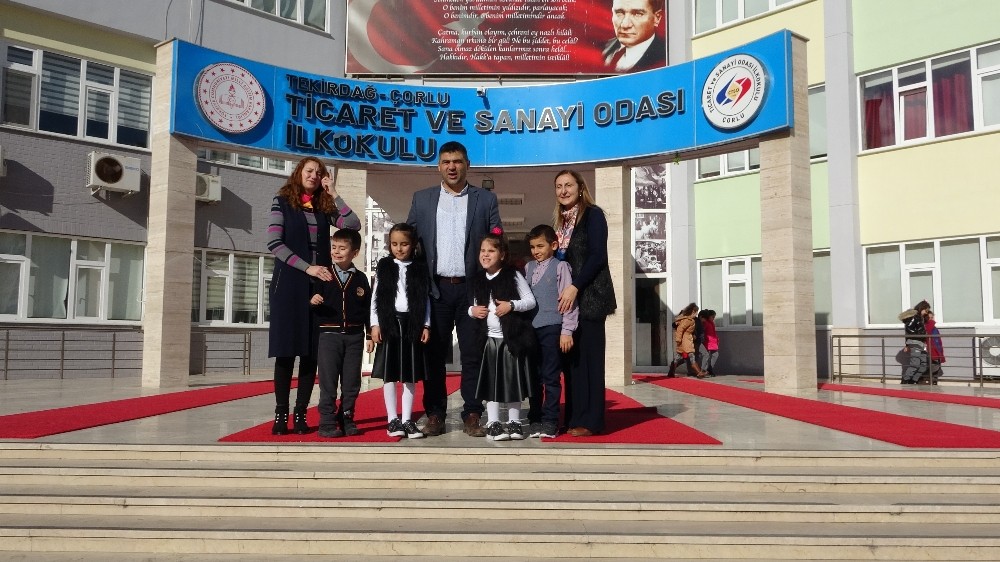 Cumhurbaşkanı Erdoğan ile görüşen görme engelli öğrenciler o anları anlattı 