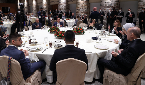 Cumhurbaşkanı Erdoğan ilk iftarı onlarla birlikte yapacak