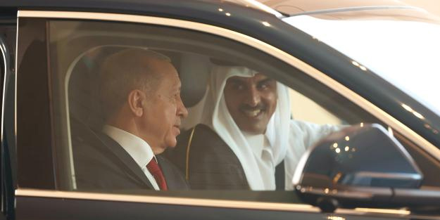 Cumhurbaşkanı Erdoğan: Katar Emiri Al Sani'ye Togg hediyesi verdi! O Fotoğraf karesi görenleri şaşırttı