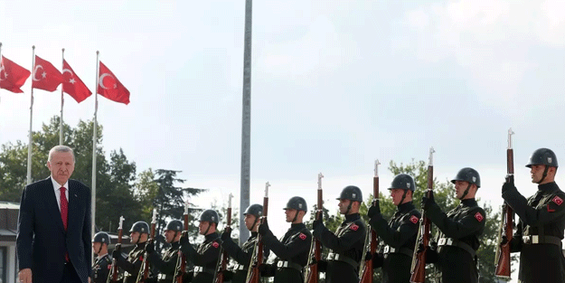 Cumhurbaşkanı Erdoğan KKTC'ye gitti