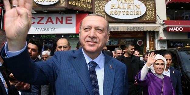 Cumhurbaşkanı Erdoğan köfteciye gitti