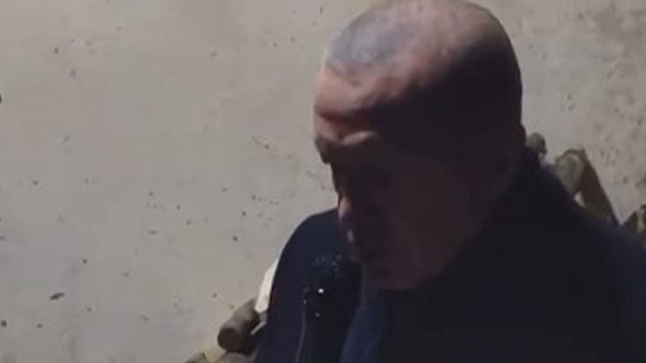 Cumhurbaşkanı Erdoğan komşusunun taziyesinde Kuran-ı Kerim okudu