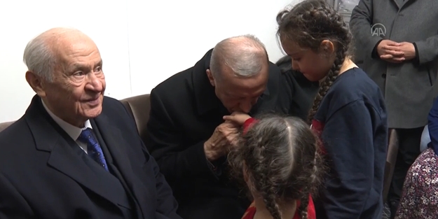 Cumhurbaşkanı Erdoğan konteyner kenti ziyaret etti