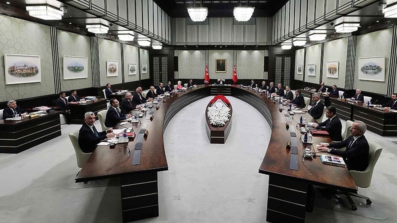 Cumhurbaşkanı Erdoğan liderliğinde Kabine Toplantısı başladı! İşte gündem maddeleri