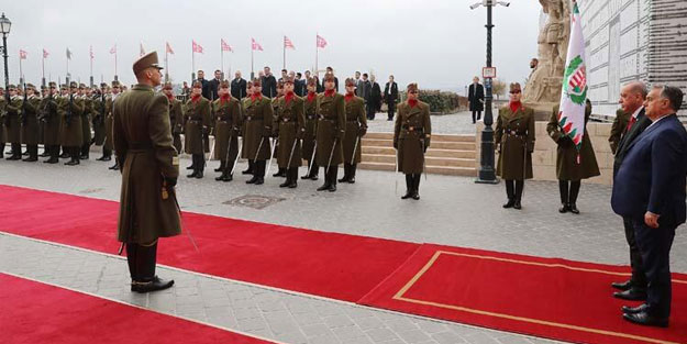 Cumhurbaşkanı Erdoğan, Macaristan'da!