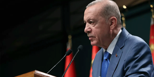 Cumhurbaşkanı Erdoğan masaya vurdu sert konuştu: Şarlatanlar