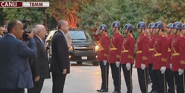 Cumhurbaşkanı Erdoğan Meclis'te