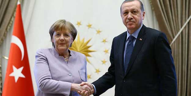 Cumhurbaşkanı Erdoğan, Merkel ile telefonda görüştü