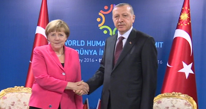 Cumhurbaşkanı Erdoğan, Merkel ve Rutte’yi kabul etti