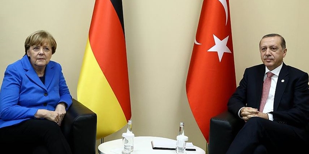 Cumhurbaşkanı Erdoğan Merkel'i kabul etti