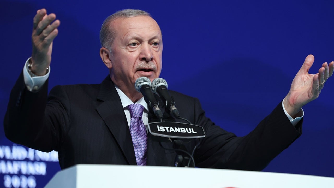 Cumhurbaşkanı Erdoğan, Mevlid-i Nebi Haftası programında konuştu: Müslümanlar güçlü olmak zorunda! Sonunda iyilerin galip geleceği tarihi bir dönemi yaşıyoruz
