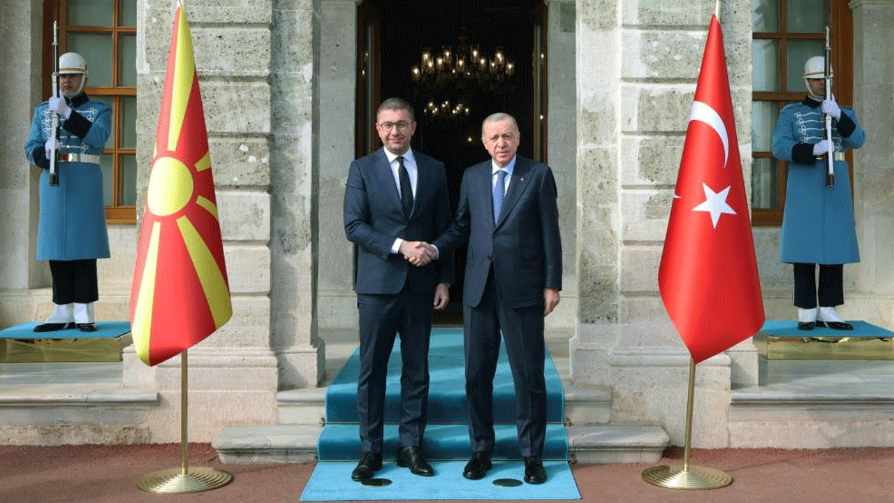 Erdoğan, Mickoski’yi ağırladı