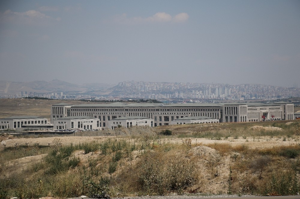 Cumhurbaşkanı Erdoğan, MİT’in yeni kalesine ziyarette bulundu 