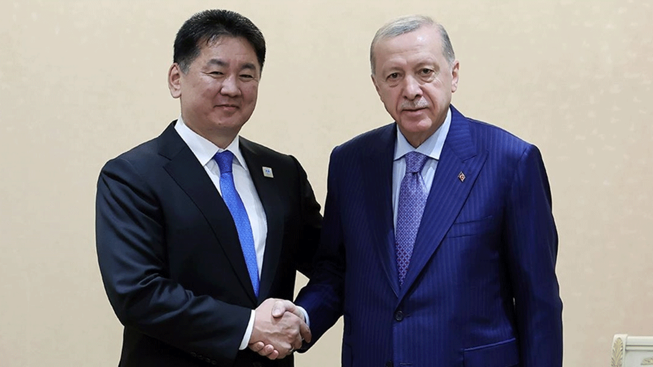 Cumhurbaşkanı Erdoğan, Moğol lider ile görüştü