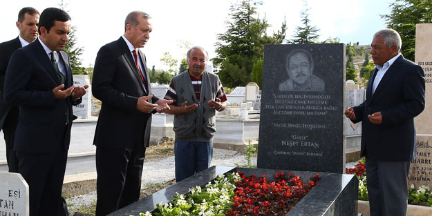 Erdoğan Neşet Ertaş'ı ziyaret etti