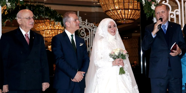 Cumhurbaşkanı Erdoğan, nikah şahidi oldu
