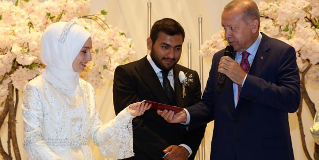 Cumhurbaşkanı Erdoğan nikah şahitliği yaptı