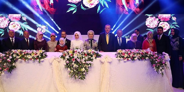 Cumhurbaşkanı Erdoğan nikah törenine katıldı