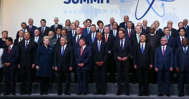 Cumhurbaşkanı Erdoğan Nükleer Güvenlik Zirvesi’nin aile fotoğrafında