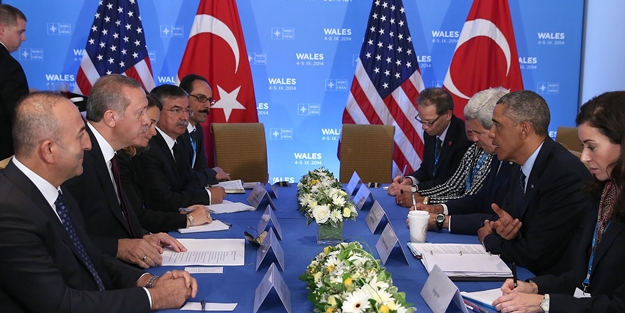 Cumhurbaşkanı Erdoğan, Obama ile görüşüyor