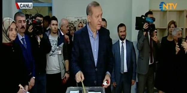 Cumhurbaşkanı Erdoğan oyunu kullandı