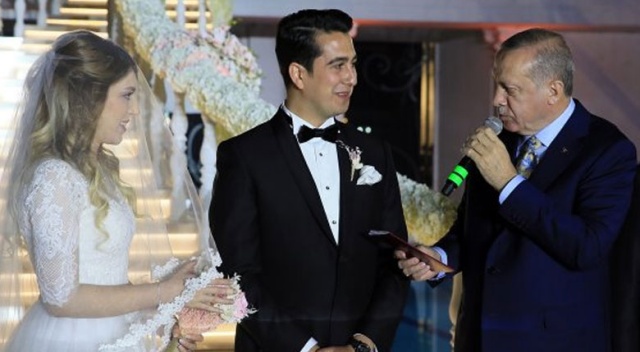 Cumhurbaşkanı Erdoğan, Özhaseki'nin kızının nikah şahidi oldu