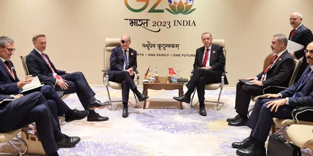 Cumhurbaşkanı Erdoğan, Scholz'u kabul etti! Fotoğrafta dikkat çeken detay