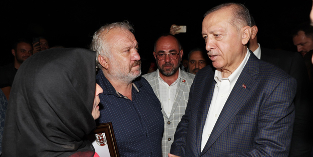 Cumhurbaşkanı Erdoğan, şehit ailesini ziyaret etti