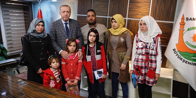 Cumhurbaşkanı Erdoğan şehit bebek Muhammed Omar'ın ailesiyle görüştü
