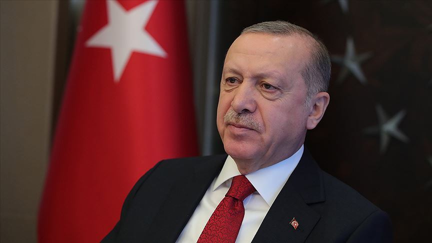 Cumhurbaşkanı Erdoğan, sosyal medya takipçilerini selamladı