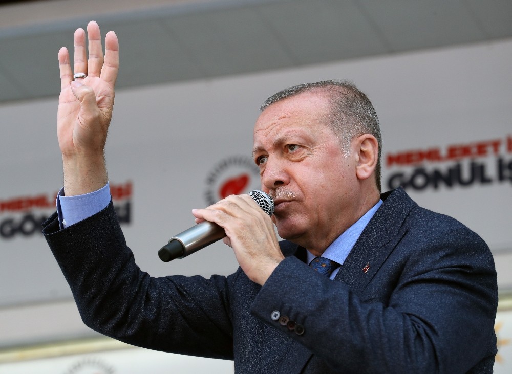 Cumhurbaşkanı Erdoğan: Terbiyesize bak 'İslam dünyasından kaynaklanan terör’ diyor