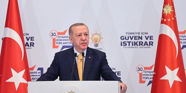 Cumhurbaşkanı Erdoğan: Türk siyasetinin en ağır, en eziyetli, katlanması en zor cilvesi bize denk geldi