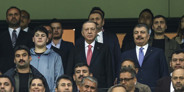 Cumhurbaşkanı Erdoğan, Türkiye-Angola maçını izledi