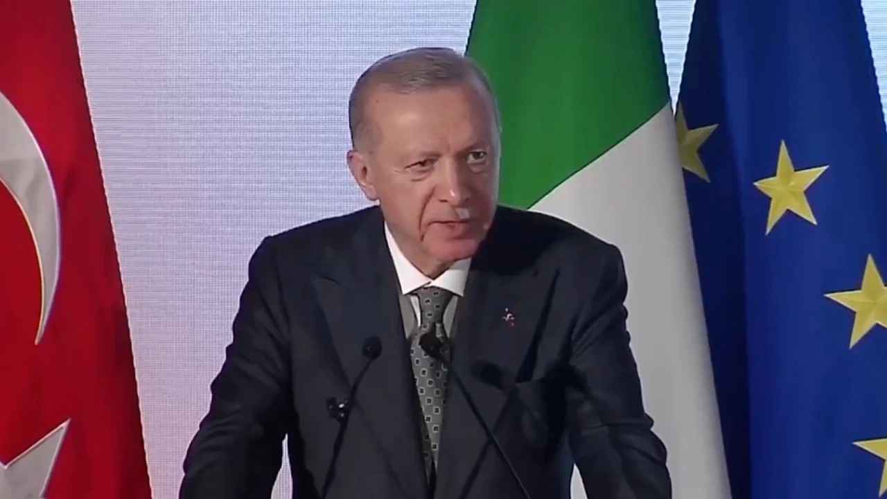 Cumhurbaşkanı Erdoğan, Türkiye-İtalya İş Forumu'nda konuştu: Türk ekonomisine güveniyoruz!