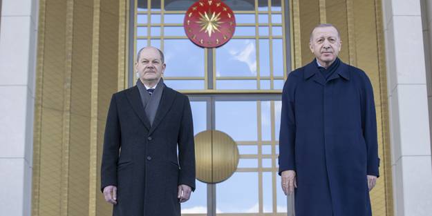 Cumhurbaşkanı Erdoğan ve Almanya Başbakanı'nın görüşmesi başladı!
