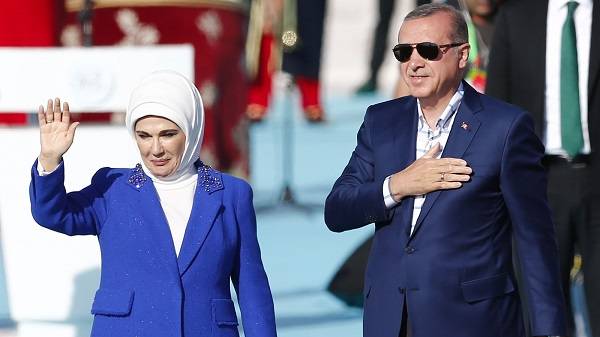 Cumhurbaşkanı Erdoğan ve eşinin tedavisi nerede hangi hastanede?