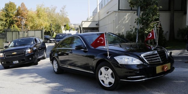 Cumhurbaşkanı Erdoğan zirve öncesi Vahdettin Köşkü'ne geçti