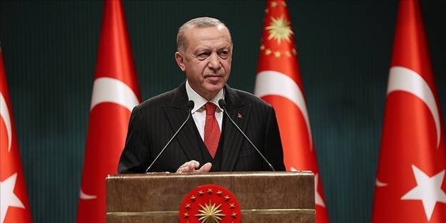 Cumhurbaşkanı Erdoğan: Zor günlerde milletimize heyecan yaşattınız