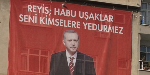 Cumhurbaşkanı Erdoğan'a ilginç pankart