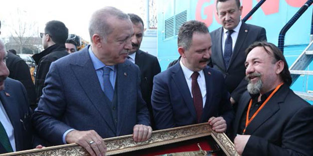 Cumhurbaşkanı Erdoğan'a anlamlı hediye