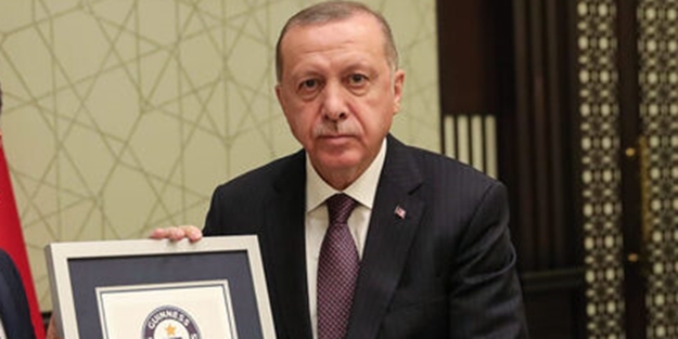 Cumhurbaşkanı Erdoğan'a verildi... Rekor belgesi!