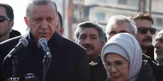 Cumhurbaşkanı Erdoğan'dan asrın felaketinin 1. yılına ilişkin mesaj: İlk günkü tazeliğiyle yüreklerimizi yakmayı sürdürüyor