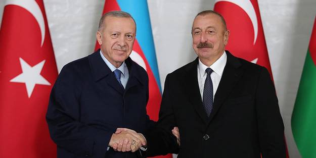 Cumhurbaşkanı Erdoğan'dan Azerbaycan için tebrik mesajı