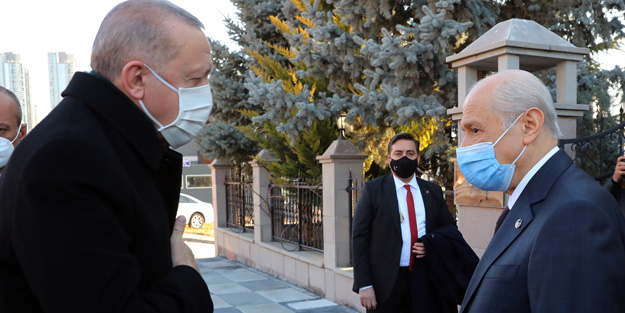 Cumhurbaşkanı Erdoğan'dan Bahçeli'ye tebrik telefonu