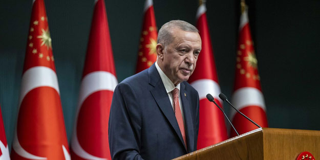 Cumhurbaşkanı Erdoğan'dan Berat Kandili paylaşımı