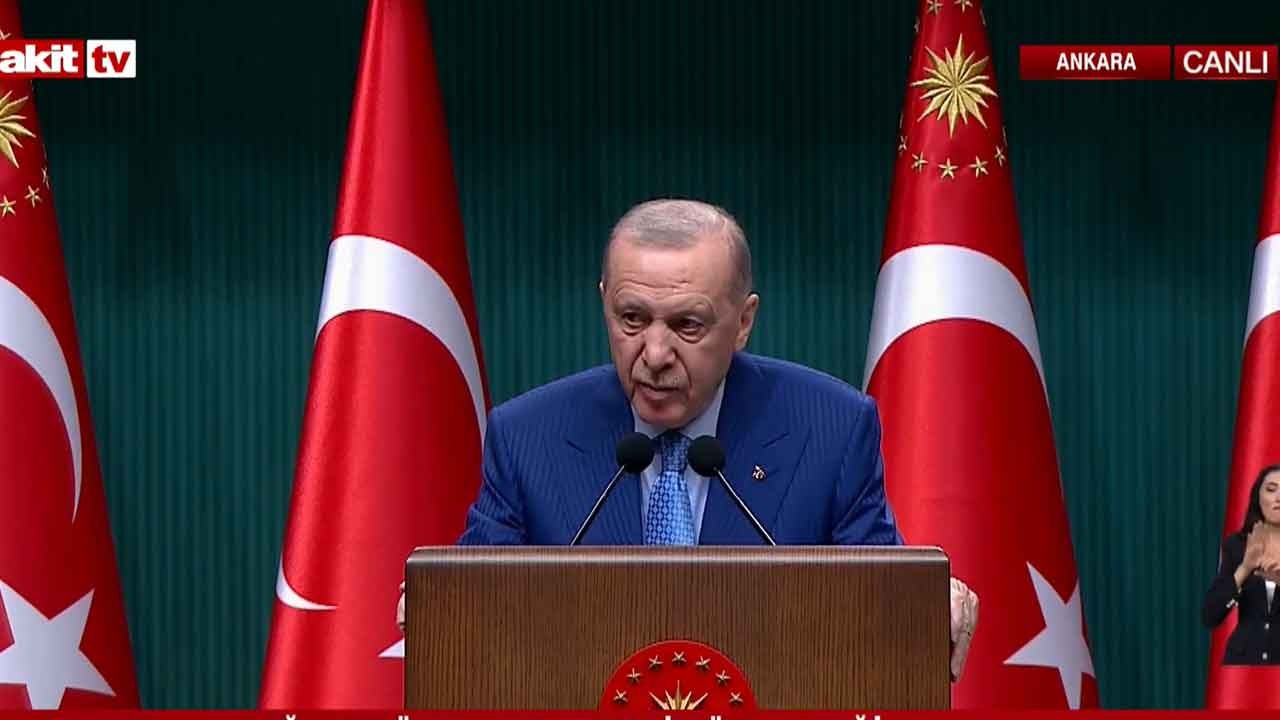 Cumhurbaşkanı Erdoğan'dan CHP'ye tepki: En hafif tabiriyle sorumsuzluktur