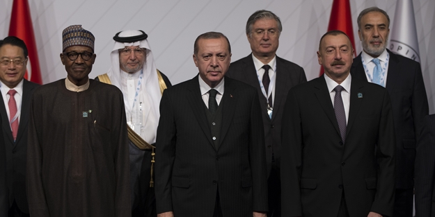 Cumhurbaşkanı Erdoğan D-8 zirvesinde konuştu