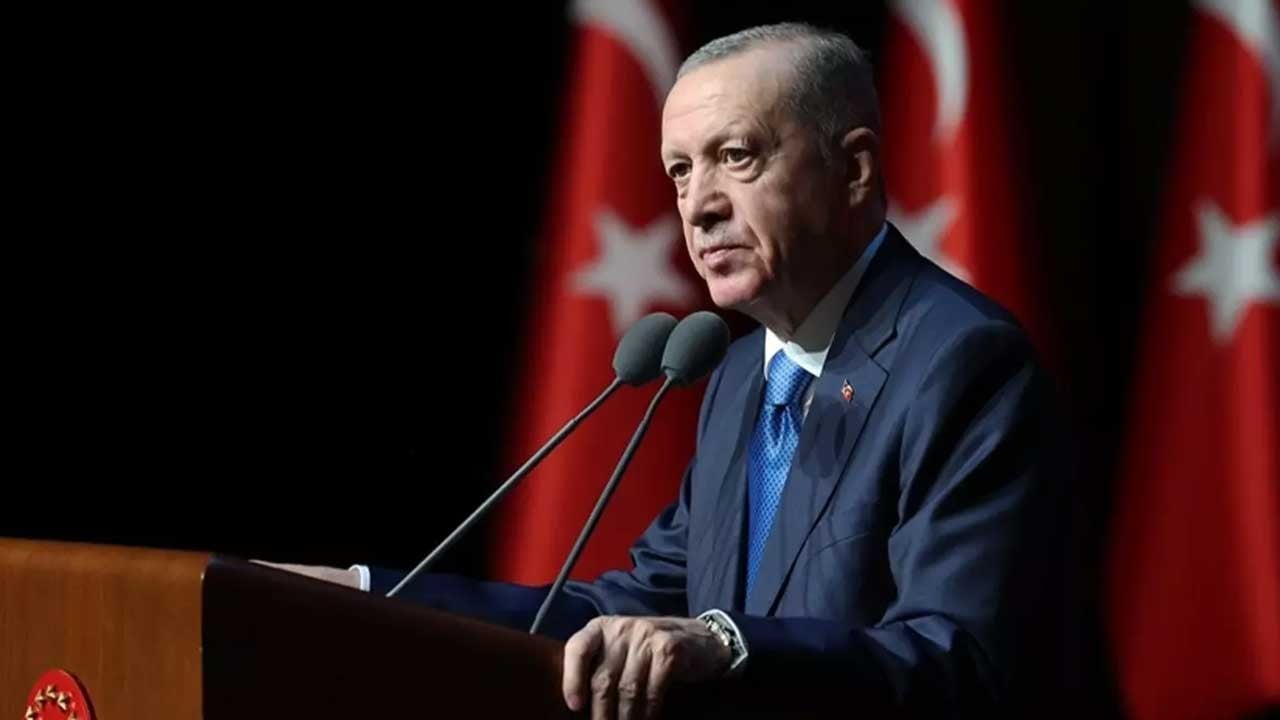 Cumhurbaşkanı Erdoğan'dan deprem konutlarına ilişkin paylaşım